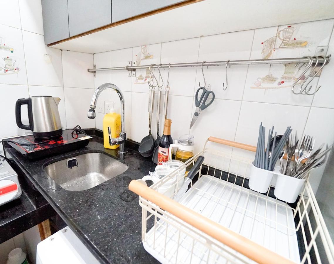 Shared Room At Lockhart Road 414 Хонконг Екстериор снимка