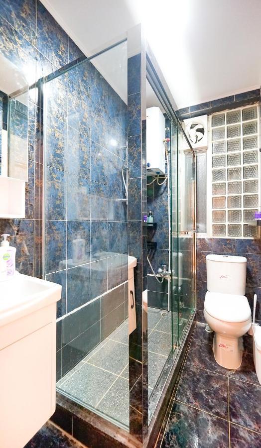 Shared Room At Lockhart Road 414 Хонконг Екстериор снимка