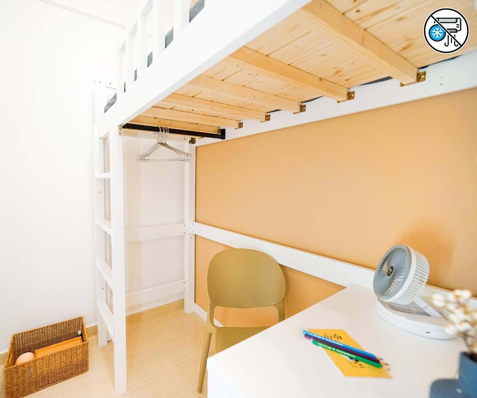 Shared Room At Lockhart Road 414 Хонконг Екстериор снимка